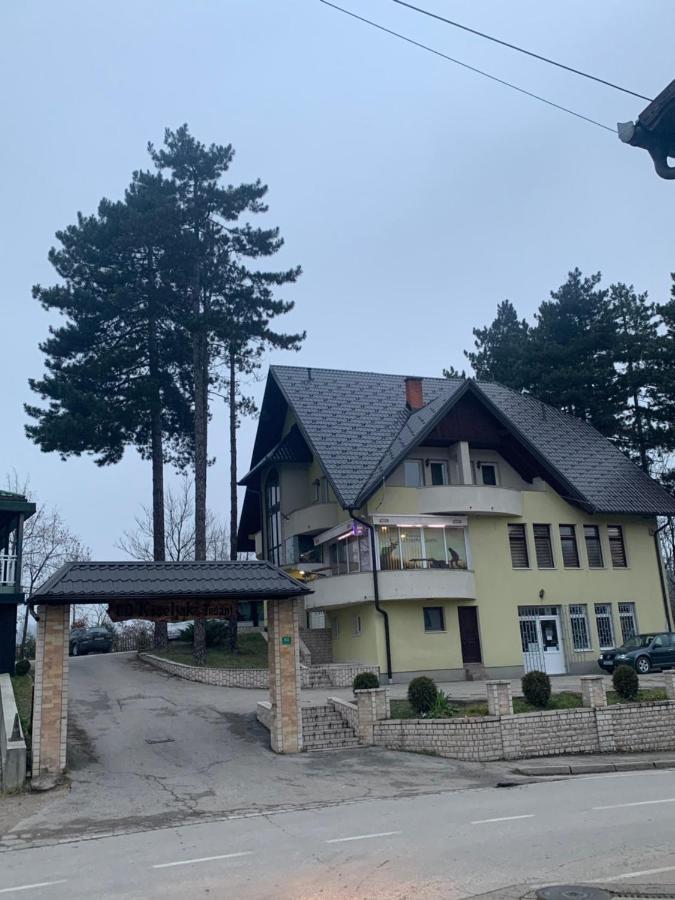 Restoran&Motel And Apartmants Lovacka Prica Tesanj Kültér fotó
