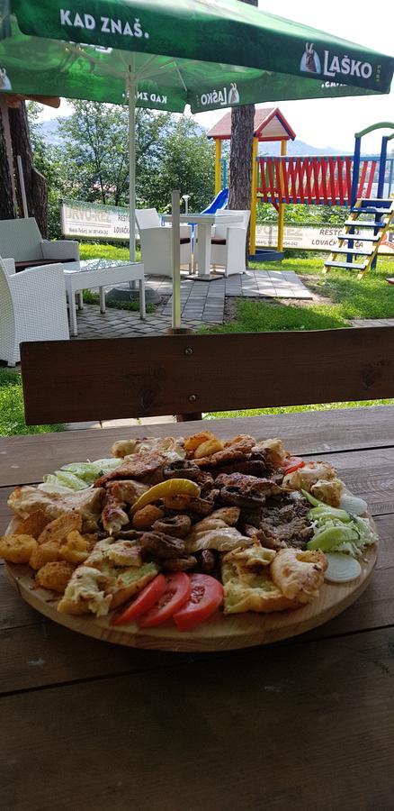 Restoran&Motel And Apartmants Lovacka Prica Tesanj Kültér fotó